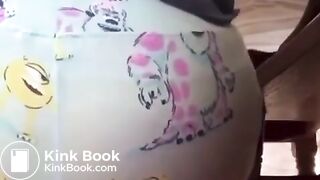 Leggings shit - video 3