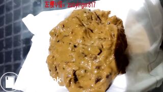 Chinese Femdom Scat - video 19