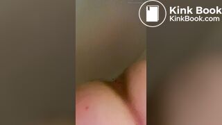MILF takes a quick softer dump