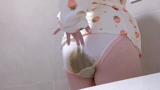 Chinese Panty Poop Aftermath