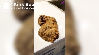 Girl shits on kitchen counter