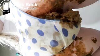 Big poop in spotted panties