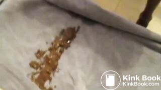 SSBBW has diarrhoea on floor