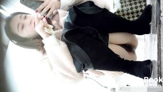 girl poop voyeur - video 106