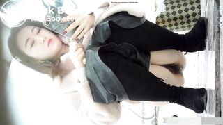 girl poop voyeur - video 106
