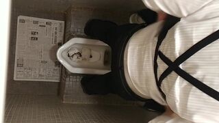 Waitress taking a quick dump