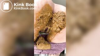 Latina shitty twerk 2