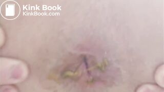 Amature girl rubbing scat