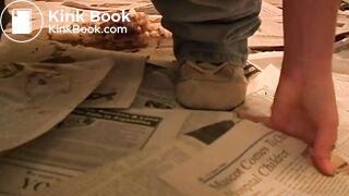 2 beautiful girls pooping in front of a bunch of men