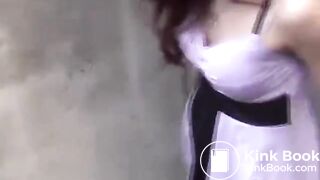 Puta japonesa ganha dinheiro para realizar fetiche scat