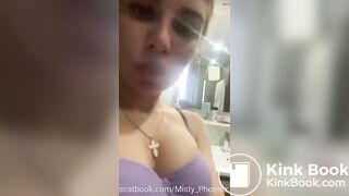 Pretty blonde pooping - video 3