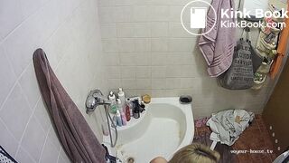 girl poop toilet - video 160
