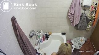 girl poop toilet - video 160
