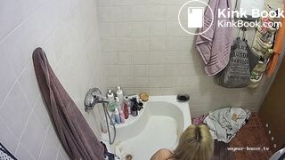 girl poop toilet - video 160