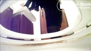JAPANESE GIRL POOPS AT CAFE TOILET - video 8