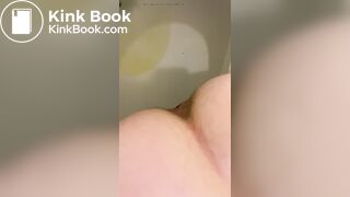 MILF drops another fattie