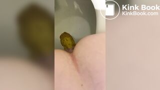 MILF drops another fattie