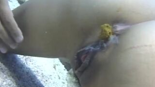Underwater pooping - video 2