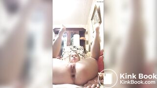 Russian girl pooping while eat apple