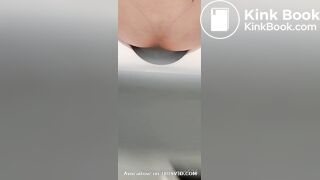 Voyeur girl caught pooping 2
