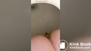 Milf drops a chunky poo