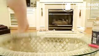 Sexiest girl ever shits on her glass coffee table!