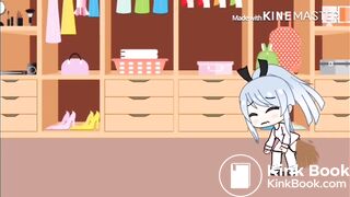 Mimi getssstuck in closet and shits herself