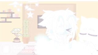 Cyan doesn't want to move, so she soils her diaper