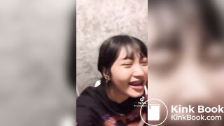 Thai shit girl