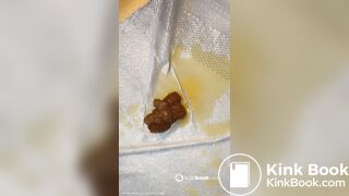 Ebony Shits from her gorgeous ass