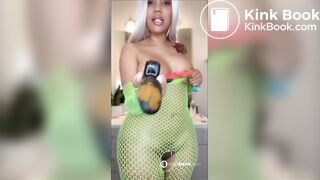 ebony dirty buttplug - video 2