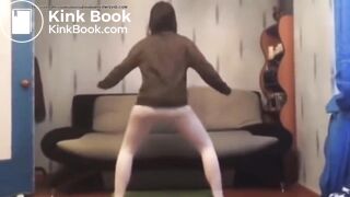 Young Girl Shakes Her Ass Until She Accidentally Sharts