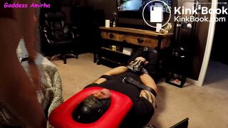 Rapid Facesitting Sharts