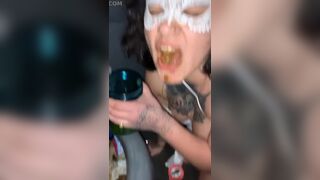 porta potty scat slut