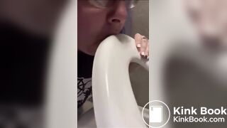 PUBLIC POTTY LICKERS v DIRTY TOILET TRAMPS