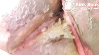 Big poop in red tights