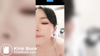 Chinese Girl Pooping - video 4
