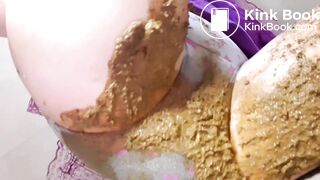 Messy poop play in gray panties