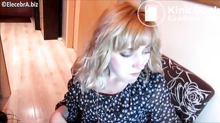 Hot blonde and her shitty cakes