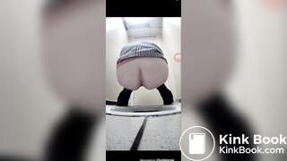 Russian girl poops and grunts