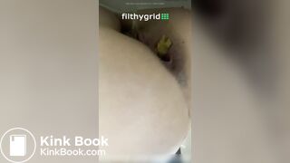 Arab woman releasing turds