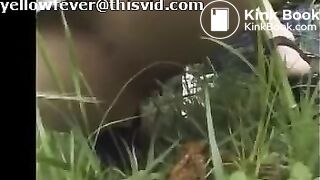 Desperate to shit after the ferris wheel ride