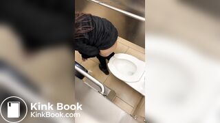 Overstall voyeur poop PT 1