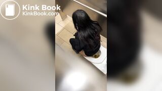 Overstall voyeur poop PT 1