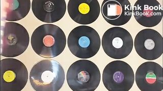 What colour panties is she going to do a poop in