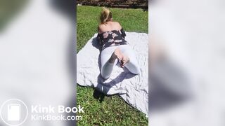 diarrhea in her leggings - video 2