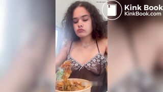 sexy lightskin eating, farting, and shitting