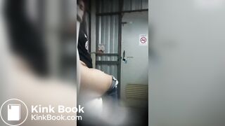 Thai pooping - video 3