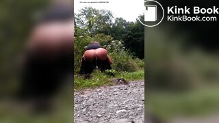 Hot lady shits on the side of the road