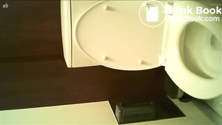 Japanese girl pooping on toilet - video 6